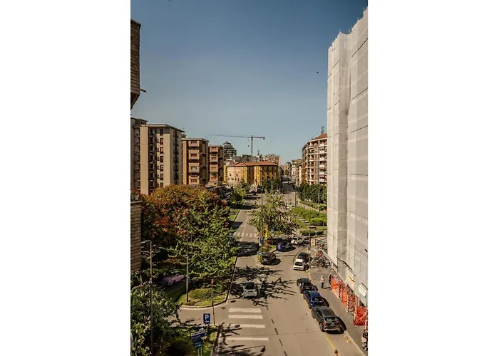 Stylish & Cozy Loft Near City Life - Metro 50M